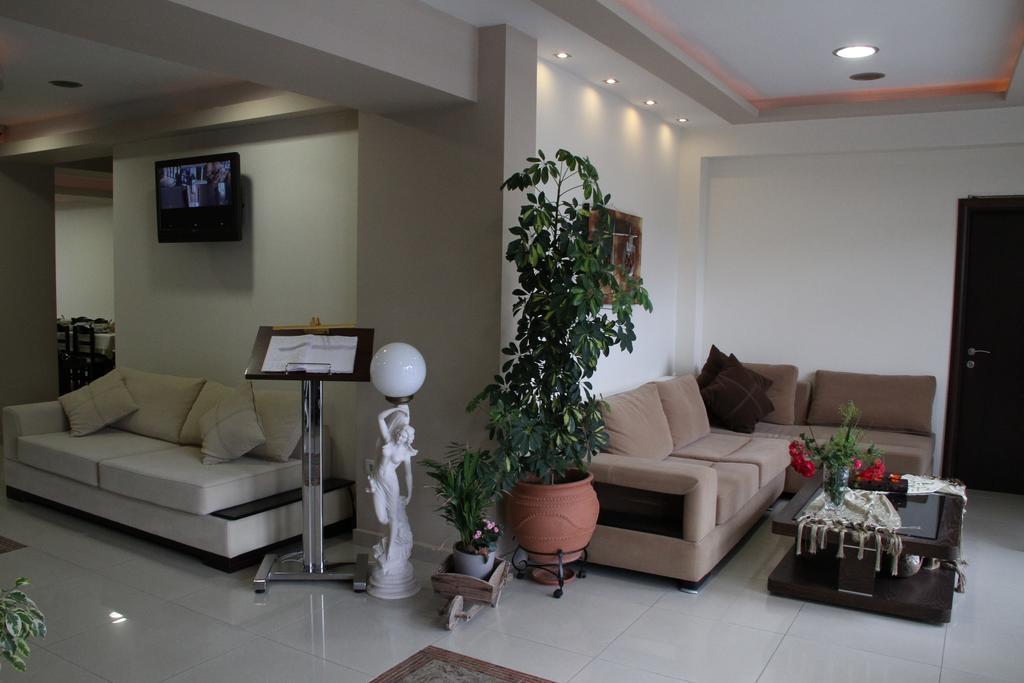 Viktoria Hotel Paralía 外观 照片